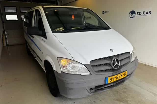 Mercedes-Benz Vito (2011) thumbnail 5