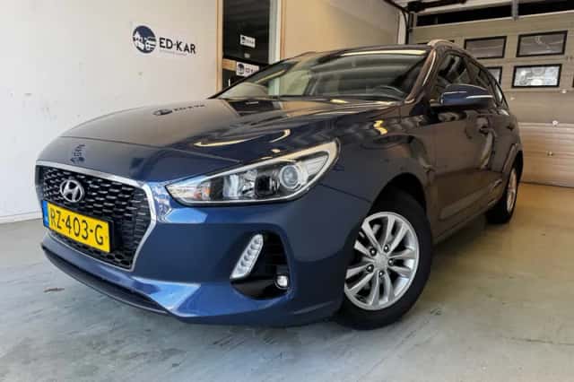 Hyundai i30 (2018) thumbnail 1