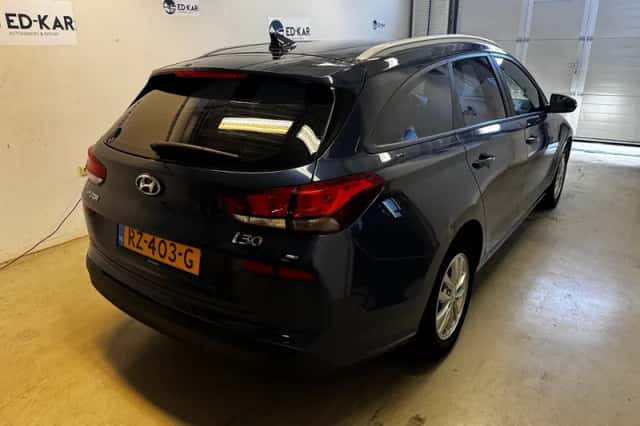 Hyundai i30 (2018) thumbnail 6
