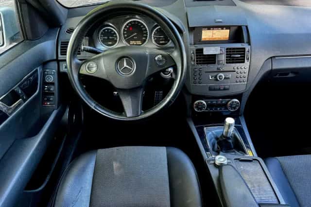 Mercedes-Benz C-Klasse (2009) thumbnail 2