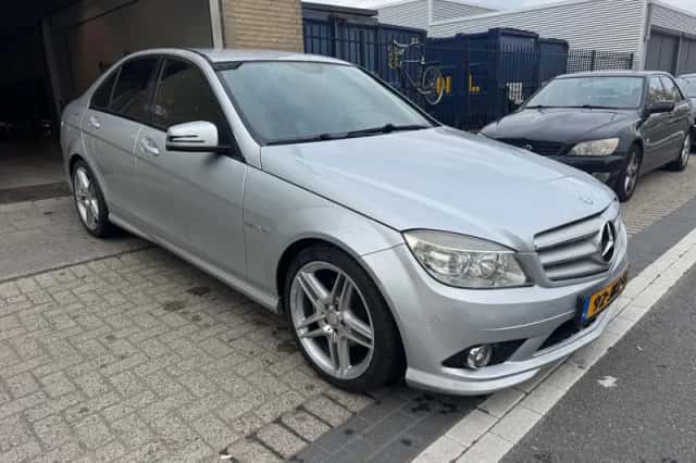 Mercedes-Benz C-Klasse (2009) thumbnail 5