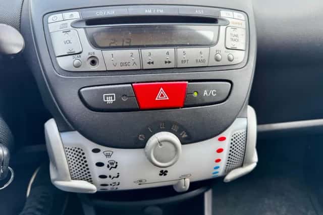 Peugeot 107 (2013) thumbnail 3