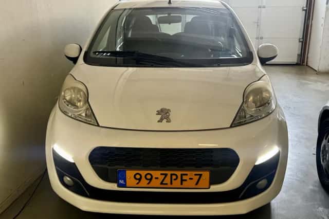 Peugeot 107 (2013) thumbnail 5
