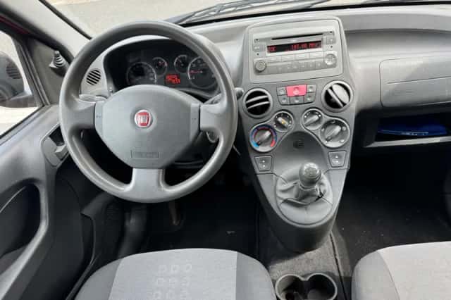 Fiat Panda (2012) thumbnail 2