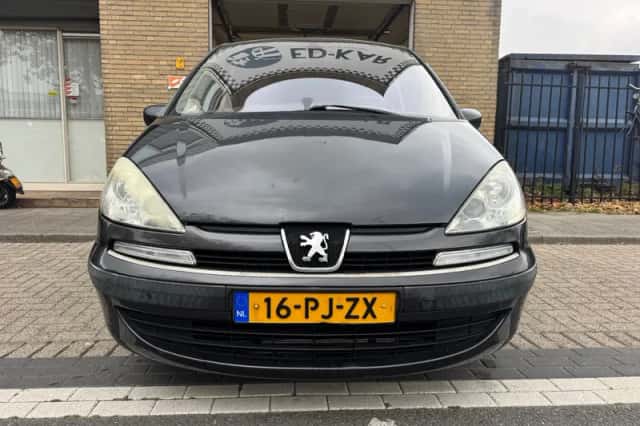 Peugeot 807 (2004) thumbnail 4