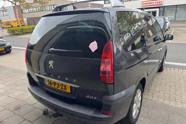 Peugeot 807 (2004) thumbnail 6