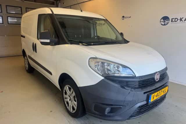 Fiat Doblo (2017) thumbnail 5