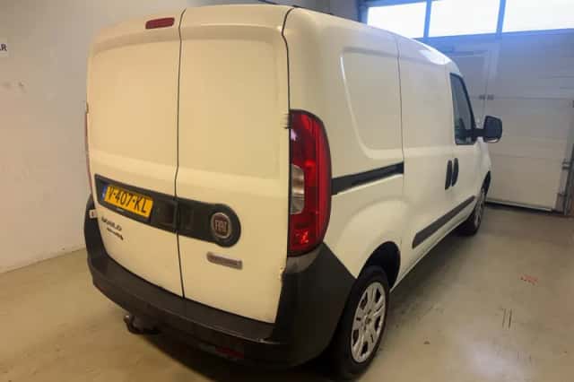 Fiat Doblo (2017) thumbnail 6