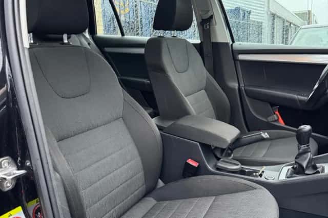 Škoda Octavia (2014) thumbnail 4
