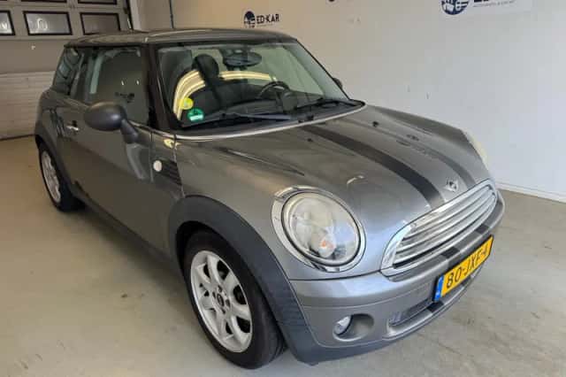 MINI One (2009) thumbnail 4