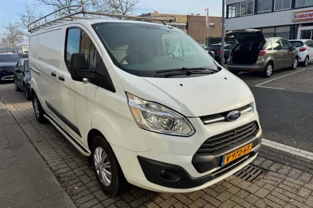Ford Transit Custom (2017) thumbnail 6