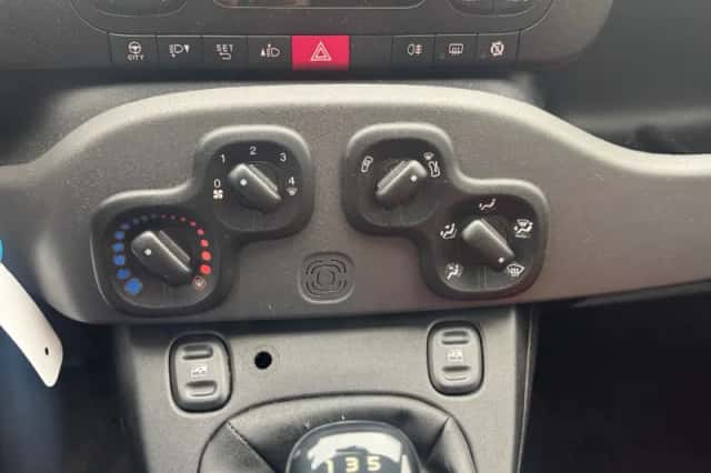 Fiat Panda (2013) thumbnail 3
