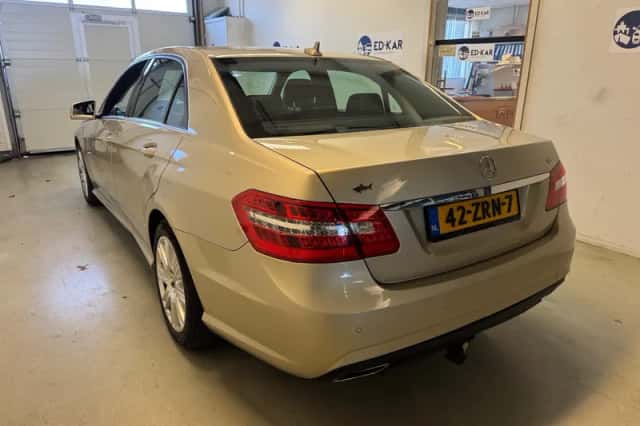 Mercedes-Benz E-Klasse (2013) thumbnail 6