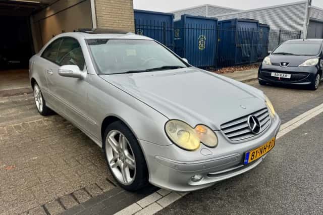 Mercedes-Benz CLK-Klasse (2003) thumbnail 5