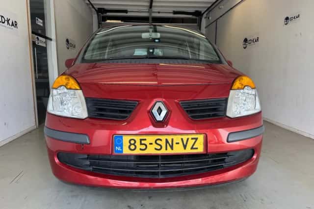 Renault MODUS (2006) thumbnail 4