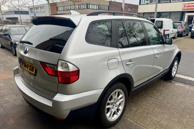 BMW X3 (2008) thumbnail 6