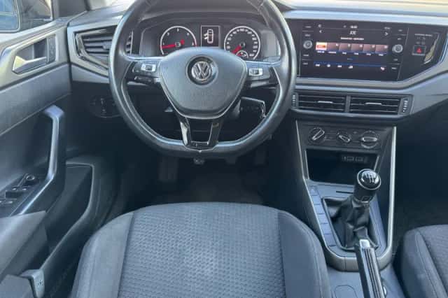 Volkswagen Polo (2018) thumbnail 2