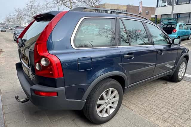 Volvo XC90 (2004) thumbnail 6