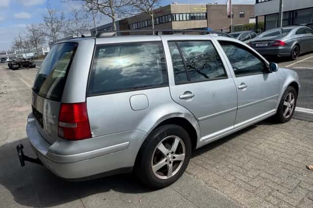 Volkswagen Golf (2004) thumbnail 5