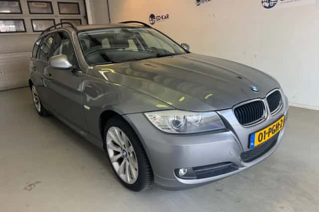 BMW 3-Serie (2011) thumbnail 5