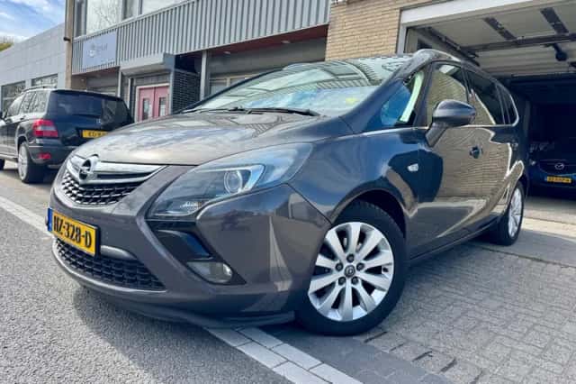 Opel Zafira Tourer (2014)