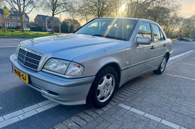 Mercedes-Benz C-Klasse (2000)