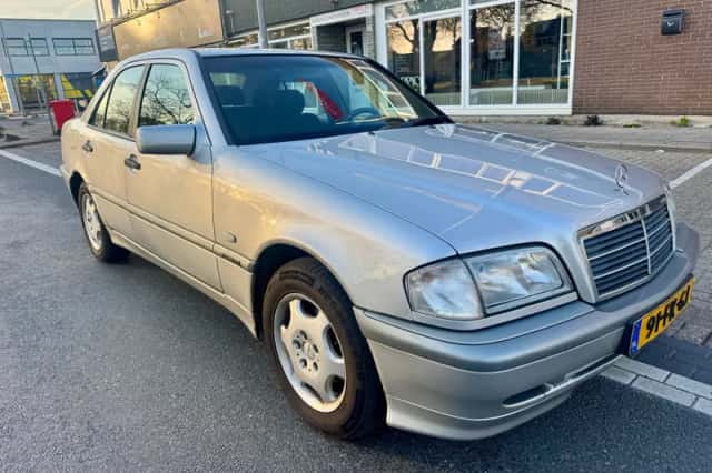 Mercedes-Benz C-Klasse (2000) thumbnail 5