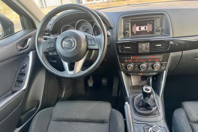 Mazda CX-5 (2013) thumbnail 2