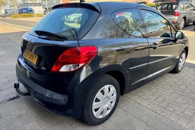 Peugeot 207 (2010) thumbnail 6