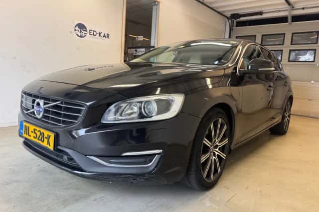 Volvo V60 (2015)