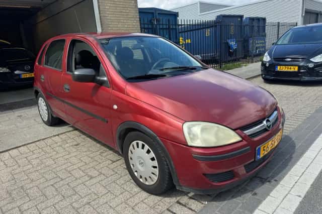 Opel Corsa (2005) thumbnail 5