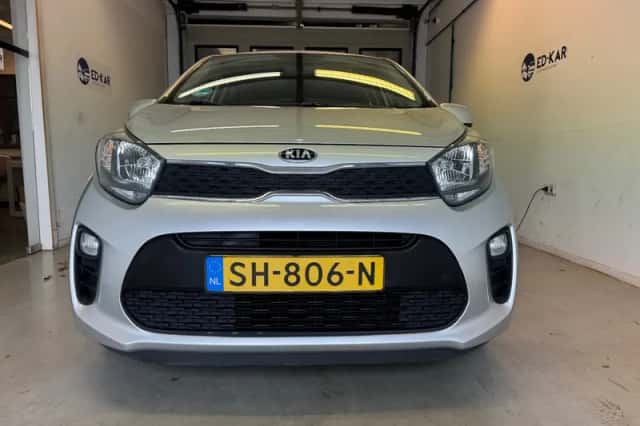 Kia Picanto (2018) thumbnail 4