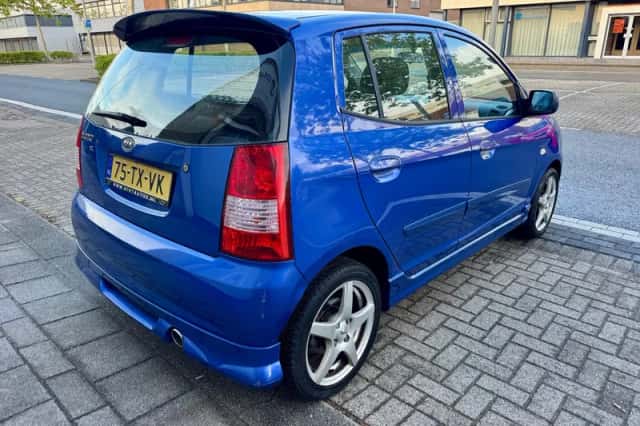 Kia Picanto (2007) thumbnail 6