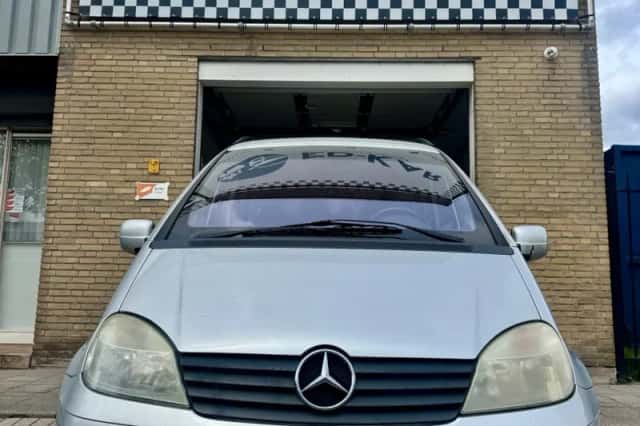 Mercedes-Benz VANEO (2006) thumbnail 4