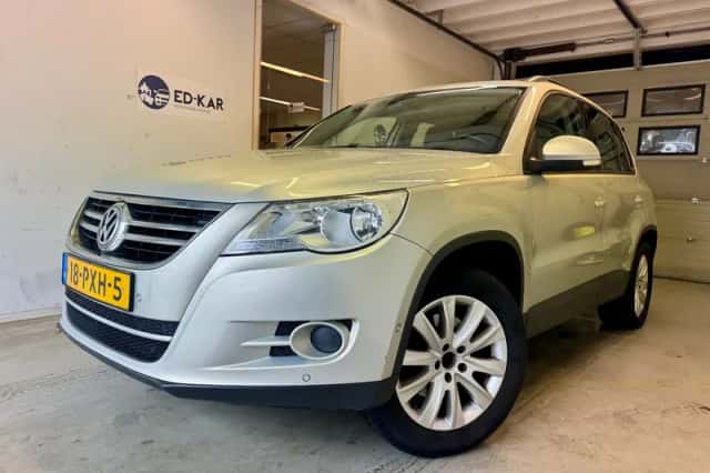 Volkswagen Tiguan (2011)