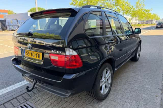 BMW X5 (2006) thumbnail 6