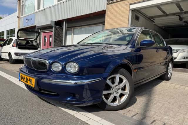 Jaguar X-Type (2003)