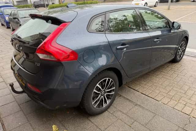 Volvo V40 (2019) thumbnail 6