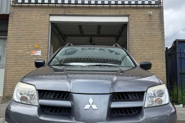 Mitsubishi Outlander (2008) thumbnail 4