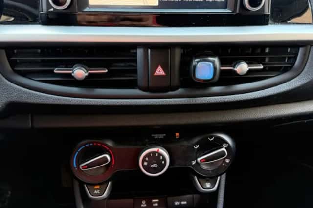 Kia Picanto (2018) thumbnail 4