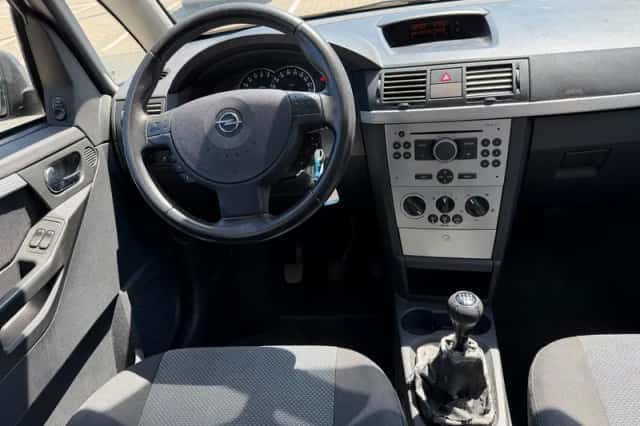 Opel Meriva (2006) thumbnail 2