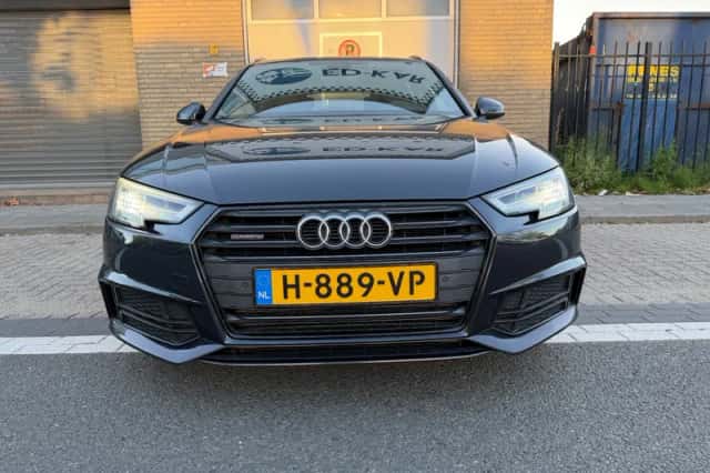 Audi A4 (2016) thumbnail 4