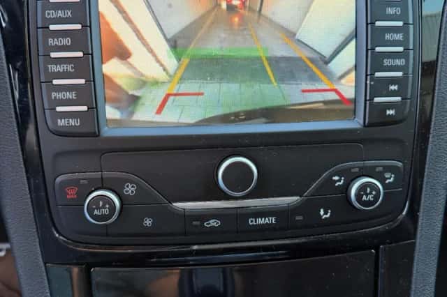 Ford S-Max (2015) thumbnail 2