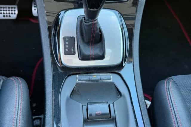 Ford S-Max (2015) thumbnail 3
