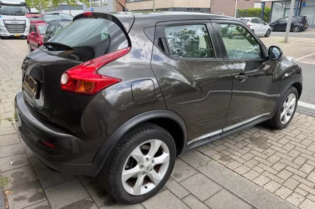 Nissan Juke (2012) thumbnail 6