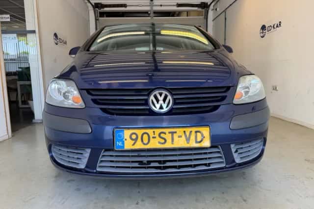 Volkswagen Golf (2006) thumbnail 3