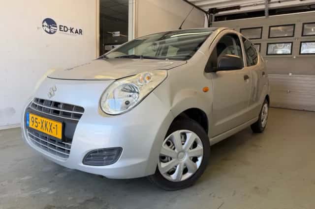 Suzuki Alto (2011) thumbnail 1