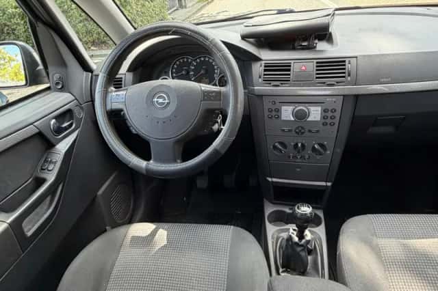 Opel Meriva (2007) thumbnail 2