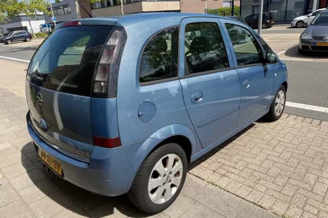 Opel Meriva (2007) thumbnail 6