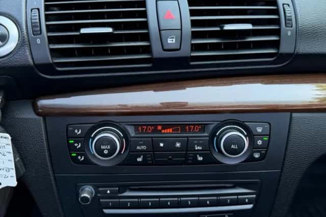 BMW 1-Serie (2010) thumbnail 3
